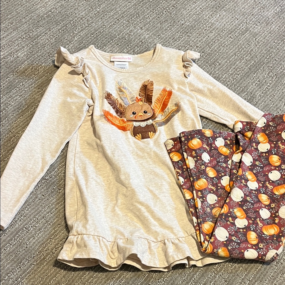 Bonnie Jean Tan Tunic Thanksgiving Outfit with Fall Accents